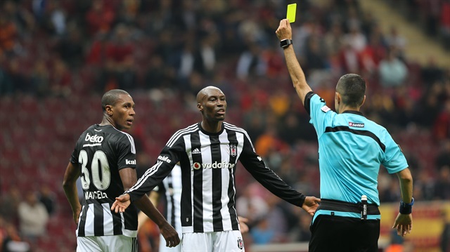 Beşiktaş'ın başkanı Orman soyunma odasına indi