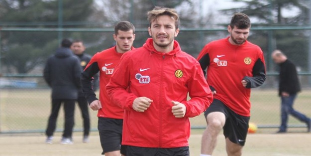 Beşiktaş'ın gündeminde olan Anıl Karaer Süper Lig ekibiyle anlaştı!