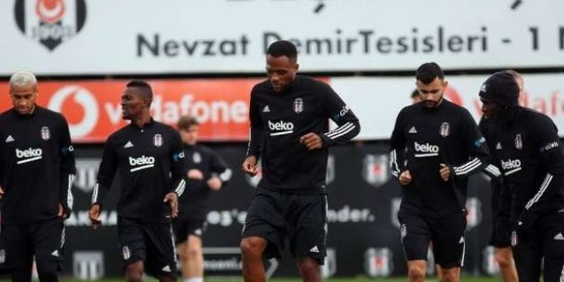 Beşiktaş'ın Hatayspor maçı kamp kadrosu belli oldu