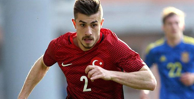 Beşiktaş'ın ilk transferi Toköz!