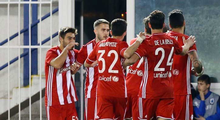 Beşiktaş'ın rakibi Olympiakos kupada yarı finale çıktı