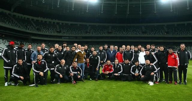 Beşiktaş'ın takım kadrosu Vodafone Arena'yı gezdi