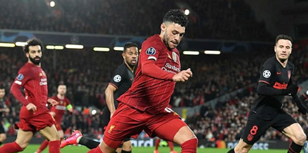 Beşiktaş'ın transfer listesindeki Alex Oxlade-Chamberlain İstanbul'a geldi!