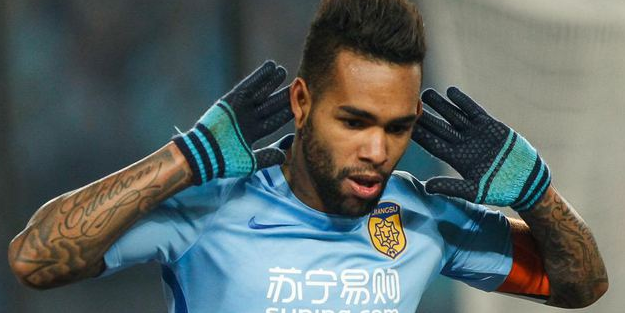 Beşiktaş'ın yeni 10 numarası Alex Teixeira