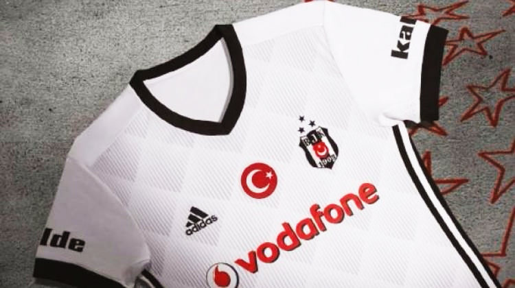 Beşiktaş'ın yeni formaları! Resmen açıklandı