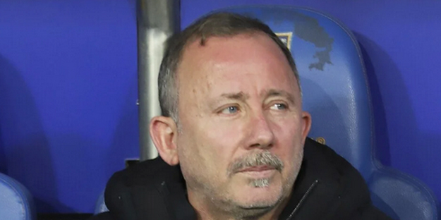 Beşiktaş'ın yeni hocasını Sinan Engin canlı yayında açıkladı! Hayırlı olsun diyelim artık...