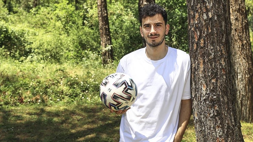 Beşiktaşlı futbolcu Oğuzhan Özyakup: Şampiyonluğun anahtarı takımdaki 'aile ortamı'