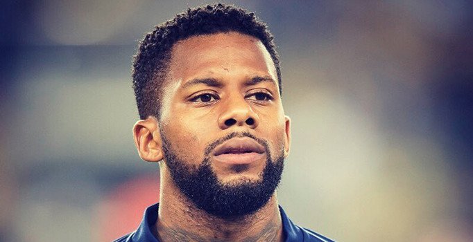 Beşiktaşlı taraftarlardan Jeremain Lens patlaması: Yallah Fener'e