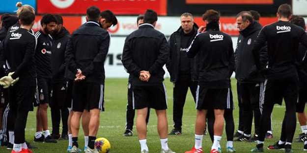 Beşiktaş'ta 2 isim kadro dışı kaldı