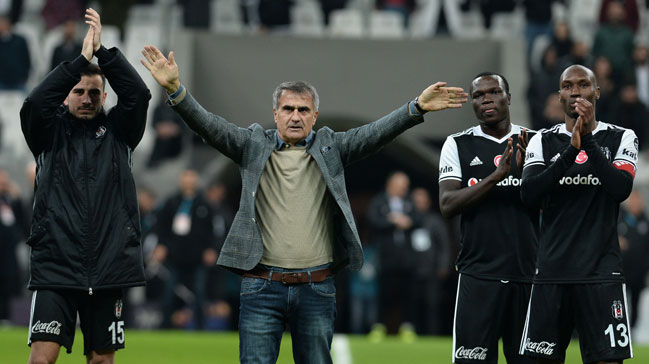 Beşiktaş'ta 3 yıllık imzalar atıldı!