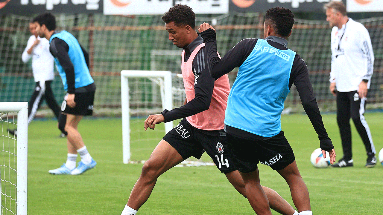 Beşiktaş'ta Alanya mesaisi hız kesmiyor: Takım kondisyon ve taktik ağırlıklı çalıştı