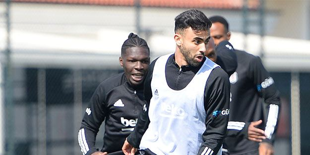 Beşiktaş'ta alarm! Sergen Yalçın 4 isimle özel görüştü