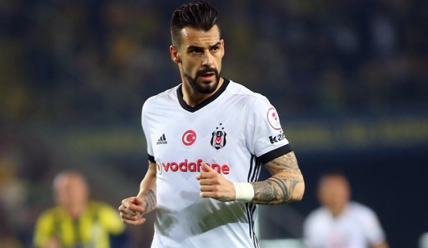 Beşiktaş'ta Alvaro Negredo sürprizi!