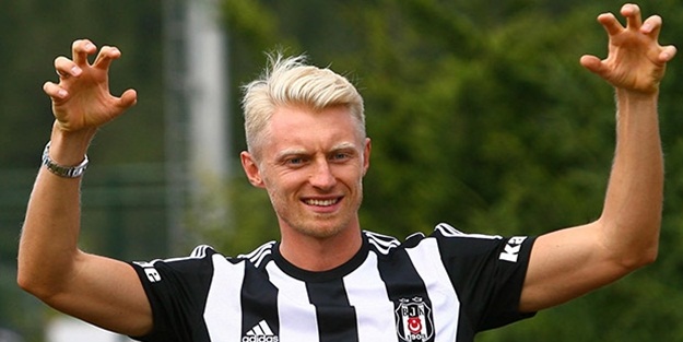 Beşiktaş'ta ayrılık!