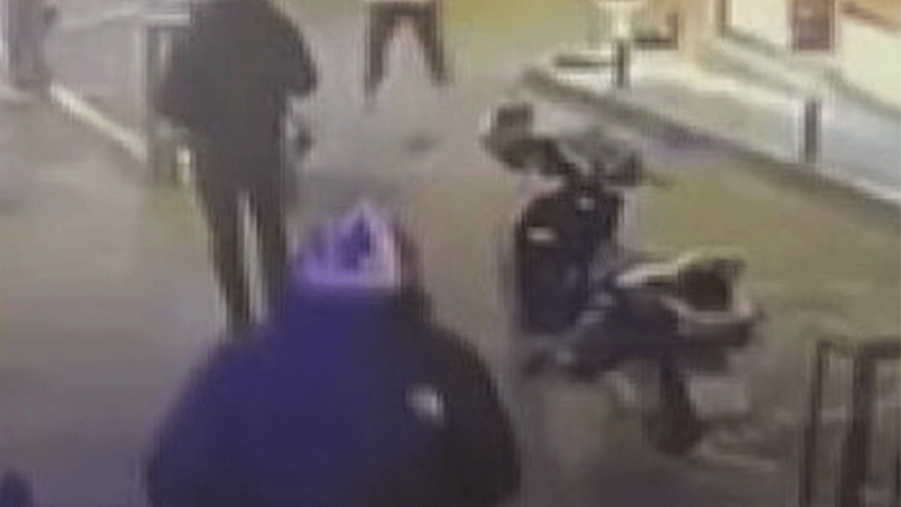 Beşiktaş'ta dehşete düşüren olay: Karısıyla otururken arkasından ateş etti!