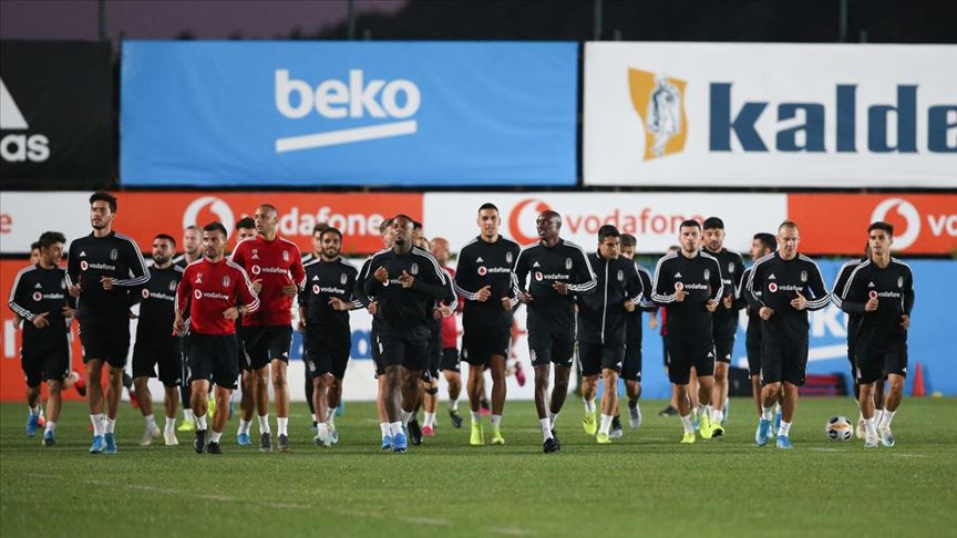 Beşiktaş'ta derbi hazırlık çalışmaları başladı