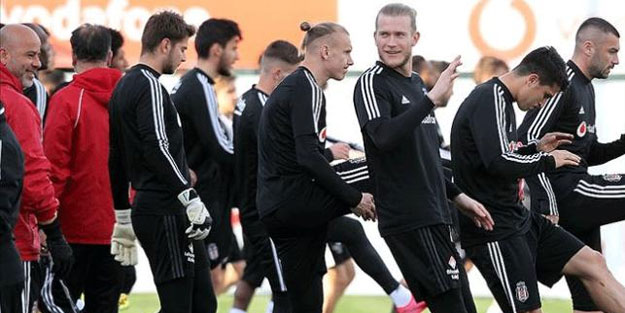 Beşiktaş'ta derbi hazırlıkları sürüyor