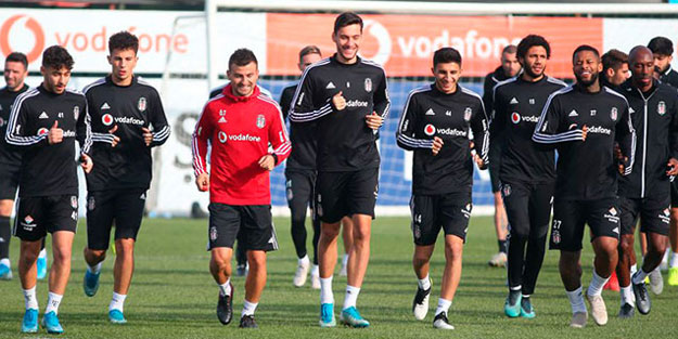 Beşiktaş’ta derbi hazırlıkları tam gaz devam ediyor