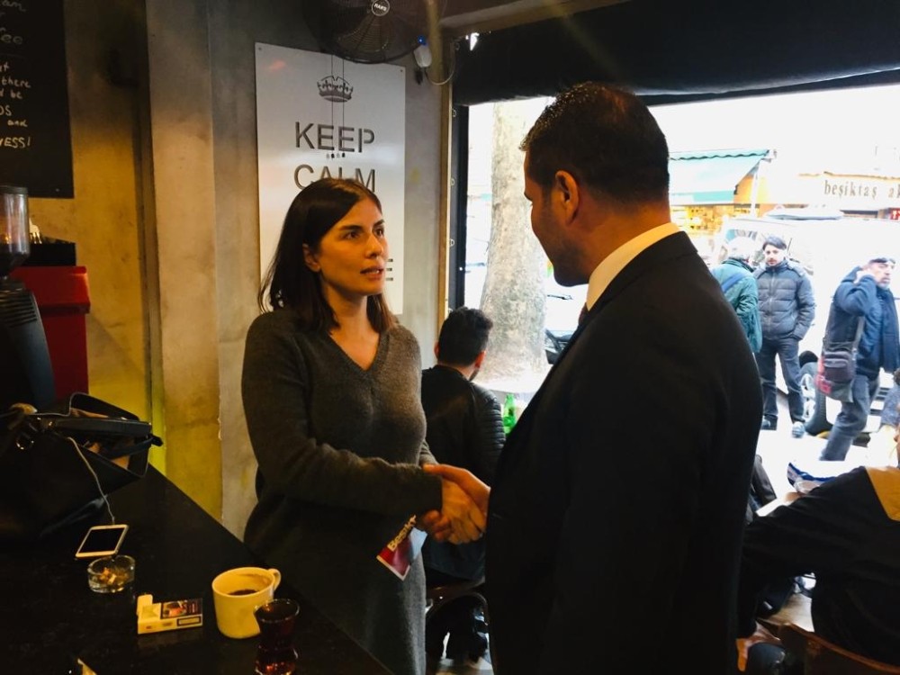 Beşiktaş’ta esnaf Başkan Adayı Toper’e dert yandı :