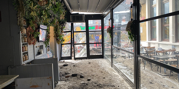 Beşiktaş’ta facianın eşiğinden dönüldü İSKİ uyudu ‘22 senedir buradayım böylesini görmedim’