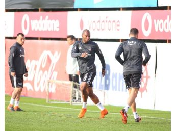 Beşiktaş’ta Fenerbahçe maçı hazırlıkları devam ediyor