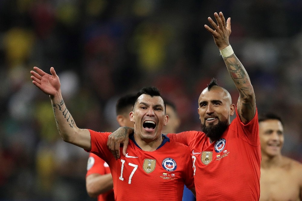 Beşiktaş’ta gözler Medel’de 
