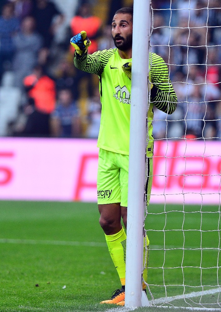 Beşiktaş’ta gözler transferde 