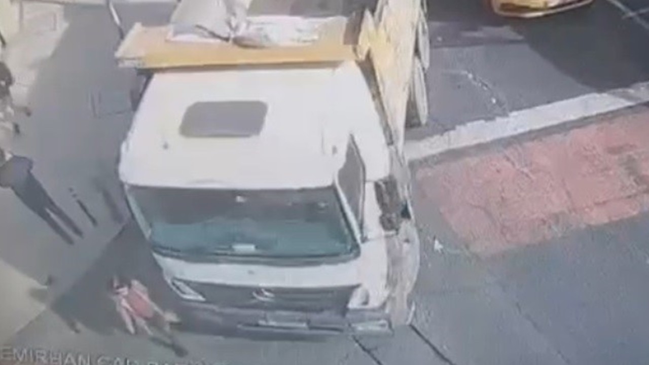 Beşiktaş’ta hafriyat kamyonunun yayayı ezdiği anlar kamerada