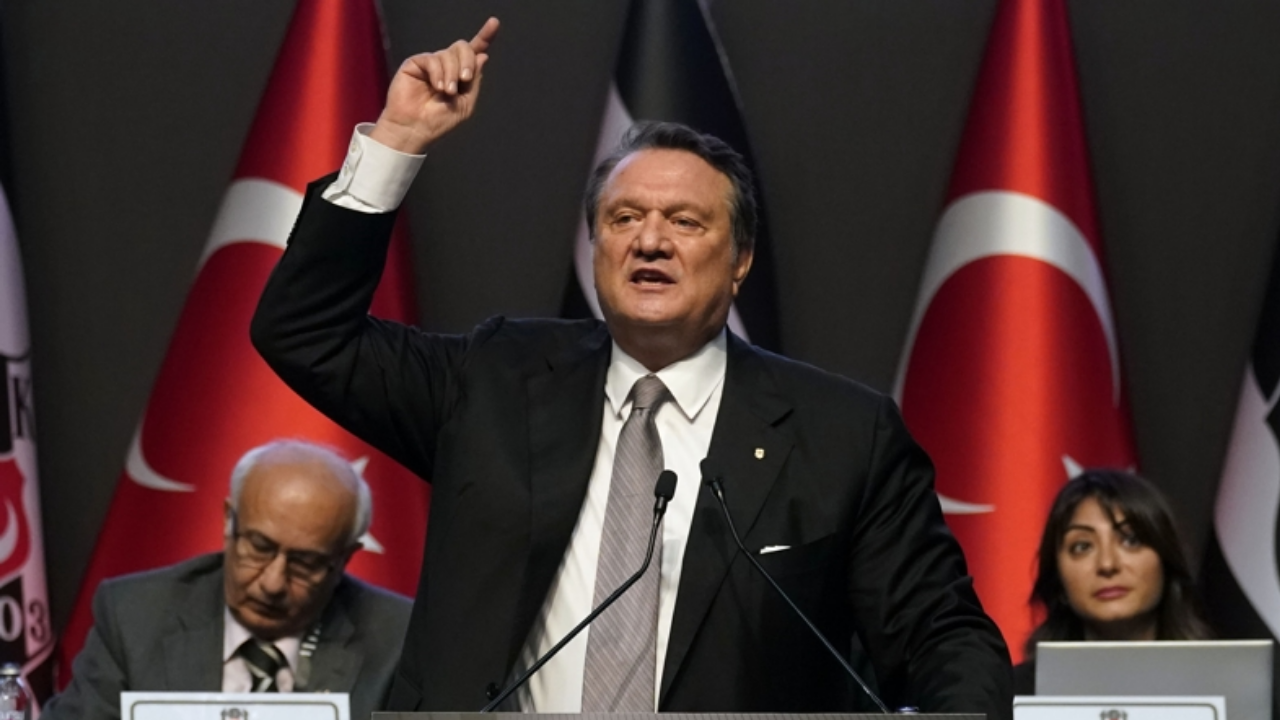 Beşiktaş’ta Hasan Arat ve yönetimine ibra kararı!