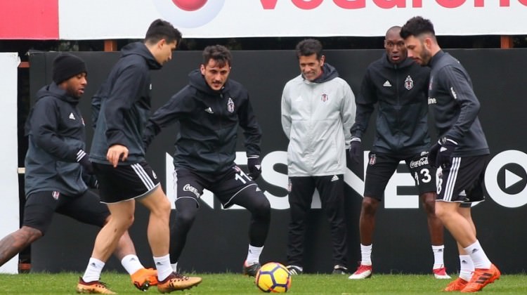 Beşiktaş'ta hazırlıklar devam ediyor