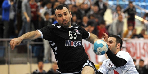 Beşiktaş'ta iç transfer