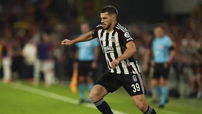 Beşiktaş’ta Jurasek gelişmesi! Ülkesinden talip var