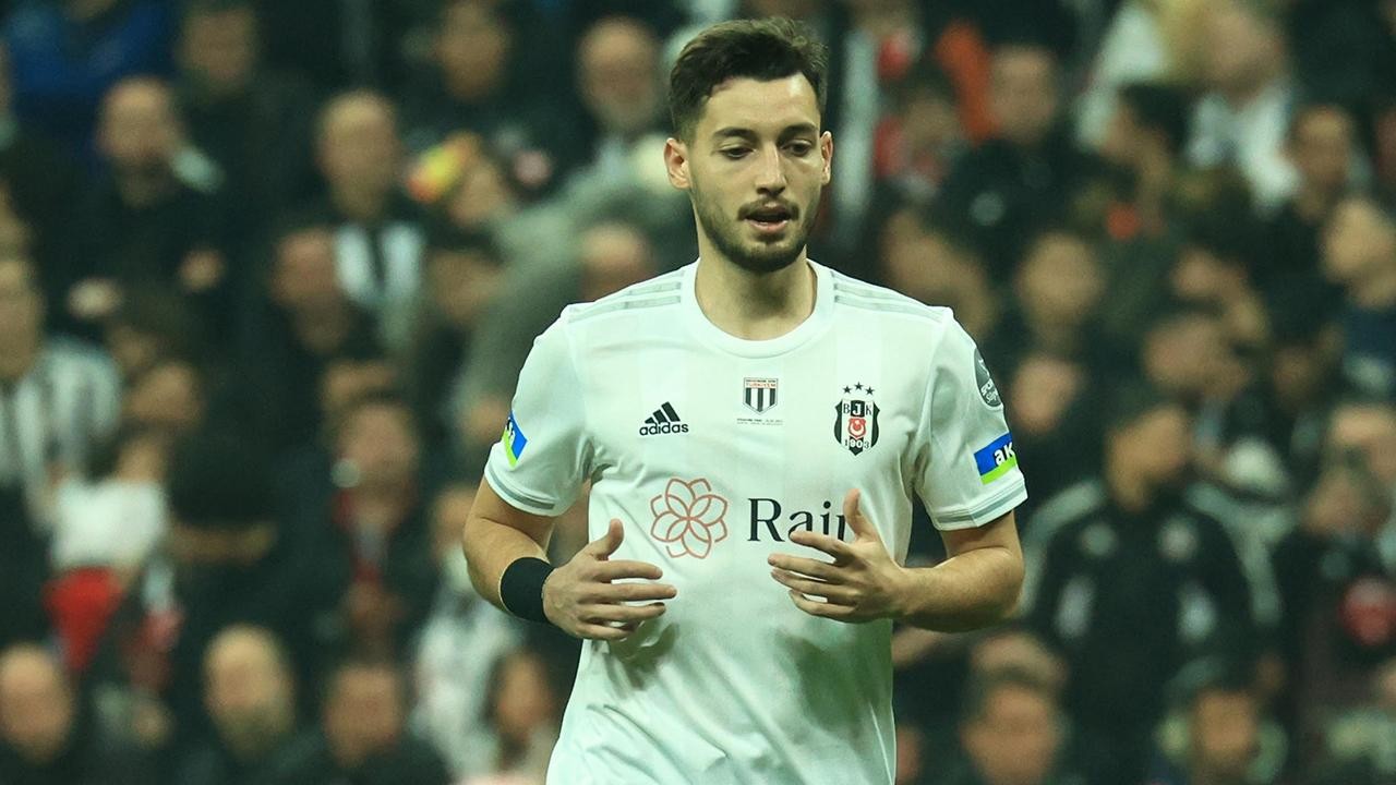 Beşiktaş’ta şok sakatlık! Arka adalesinde yırtık tespit edildi