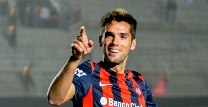 Beşiktaş'ta sol beke San Lorenzo geliyor