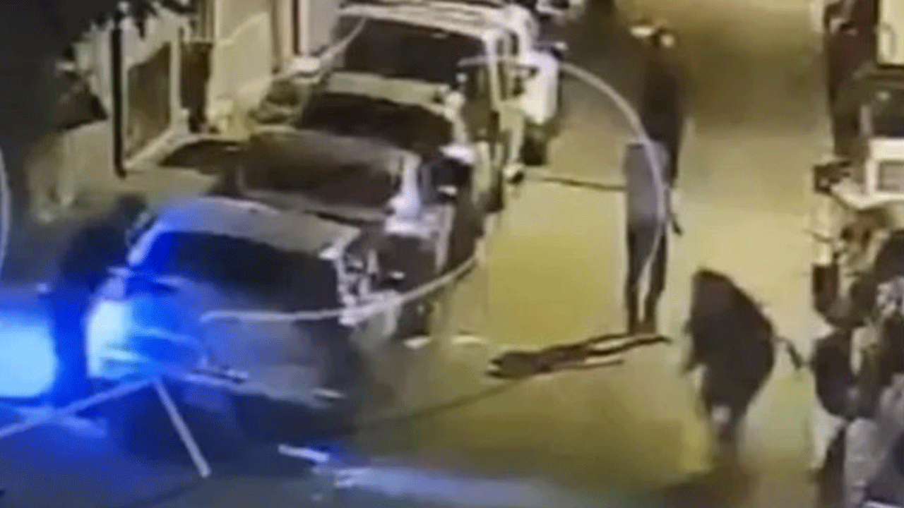 Beşiktaş'ta yan baktın kavgası... Yedi kişiyi bacaklarından vurdu