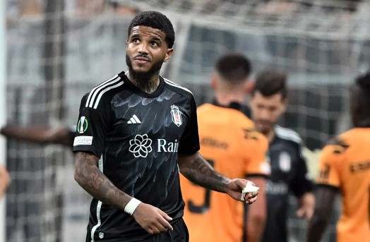 Beşiktaş’ta yaprak dökümü başladı! O isimle yolları ayrıldı