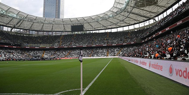 Beşiktaş'ta yeni sezon kombineleri satışa çıktı