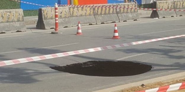 Beşiktaş'ta yol çöktü!
