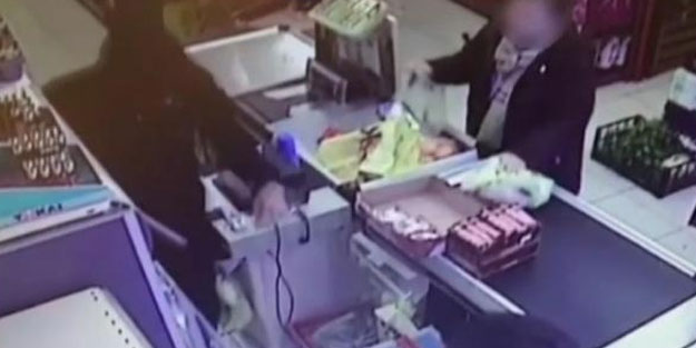 Beşiktaş'taki market gaspı kamerada