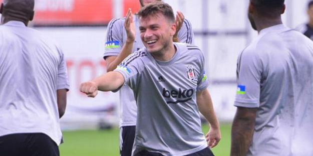 Beşiktaş'tan ayrılacağı konuşulan Adem Ljajic'e sürpriz talip