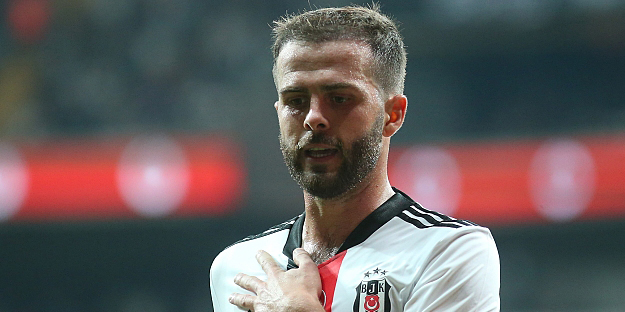 Beşiktaş'tan ayrılan Pjanic'e büyük şok!