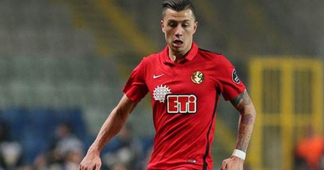 Beşiktaş'tan Galatasaray'a Emre Güral çalımı