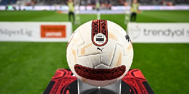 Beşiktaş’tan Galatasaray’a karşı yeni hamle! Elde ne var ne yok gönderecekler ve bu yıldızı bitirecekler… O yıldızı keşfettiler…