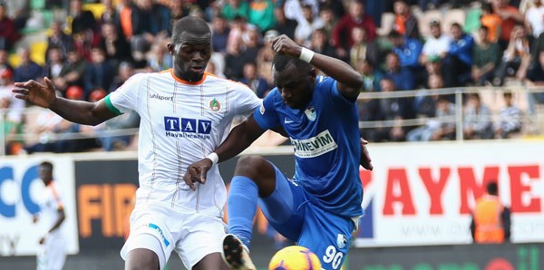 Beşiktaş'tan Sackey harekatı