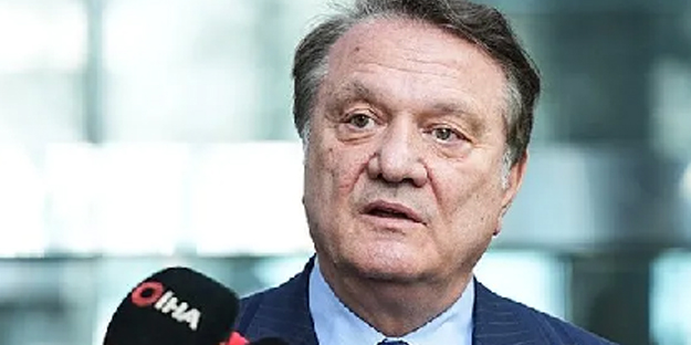 Beşiktaş'tan savunmaya yeni hamle! Boca Juniors'ın yıldızı... Resmen yer yerinden oynayacak!