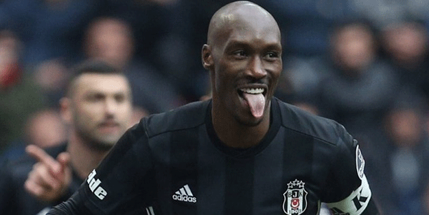 Beşiktaş’tan tarihi Atiba Hutchinson kararı