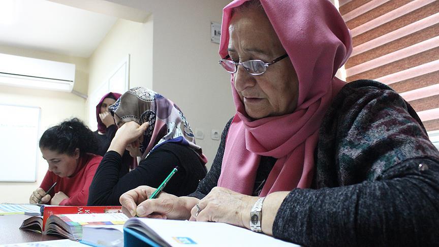 Beşikten mezara ilim öğrenmenin örneği oldu