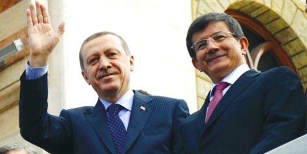 Külliye'de Erdoğan-Davutoğlu zirvesi