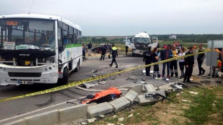 Beton mikseri dehşet saçtı: Ölü ve yaralılar var!