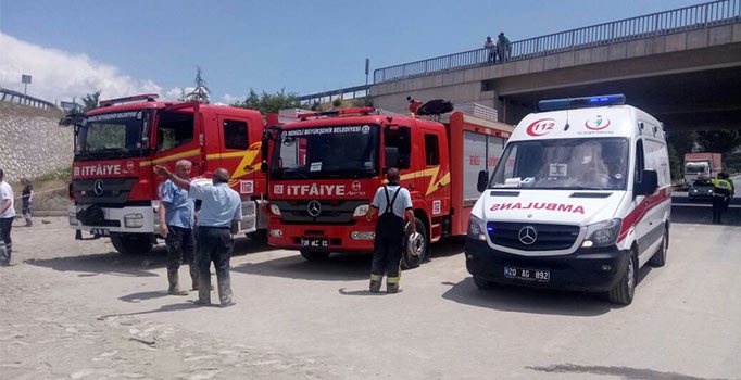 Beton mikseri köprüden düştü: 1 yaralı